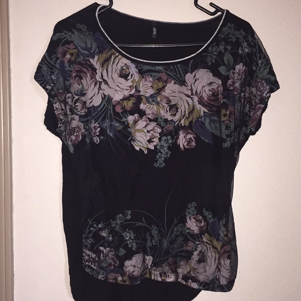 Edista floral blouse